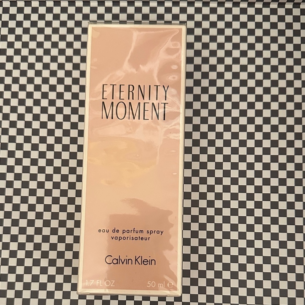 Calvin Klein Eternity Moment - Pink and Black